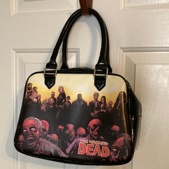 Women’s Rock Rebel walking dead purse - Picture 2 of 7